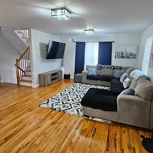 Nyc & Downtown Commuter Dream Newark
